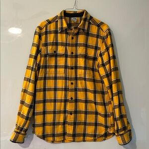 The North Face Yellow and Black Plaid Men's Flannel Shirt Size Small Heavy